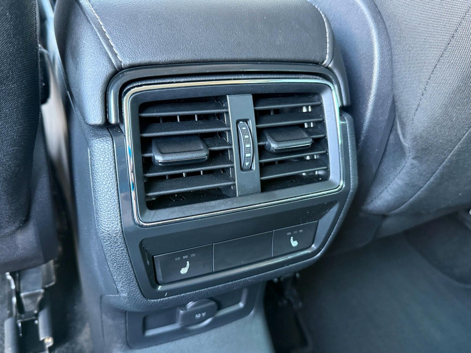 Skoda Karoq 1.5 TSI DSG NAVI LED KAM  el.HECK 1.HAND