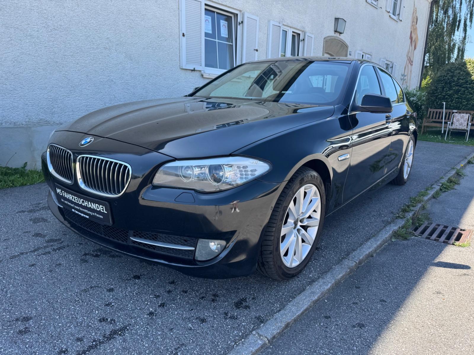 BMW 523i Lim. Automatik *TÜV + Service NEU*HUD*SHZ