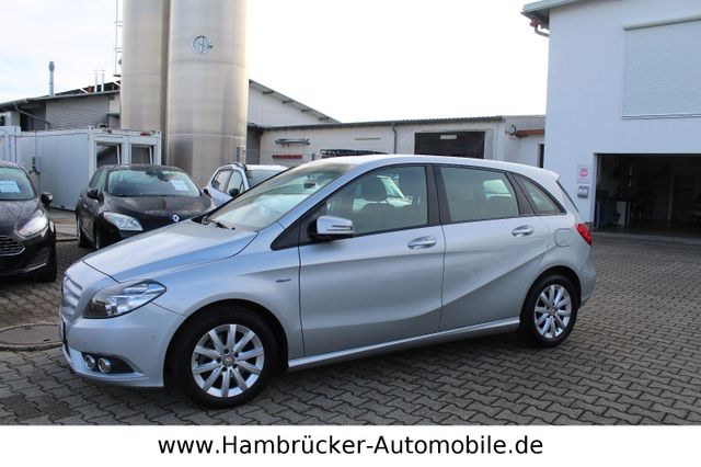 Mercedes-Benz B 200~ Aus 1.Hand~Navi~Automatik~R.Kamera~2xPdc