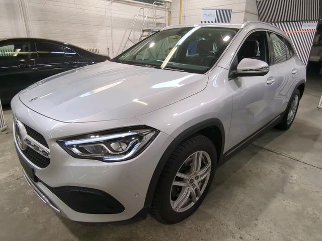 Mercedes-Benz GLA 250 e AHK*DAB*Memory*LED*Leder*Navi*DiTacho