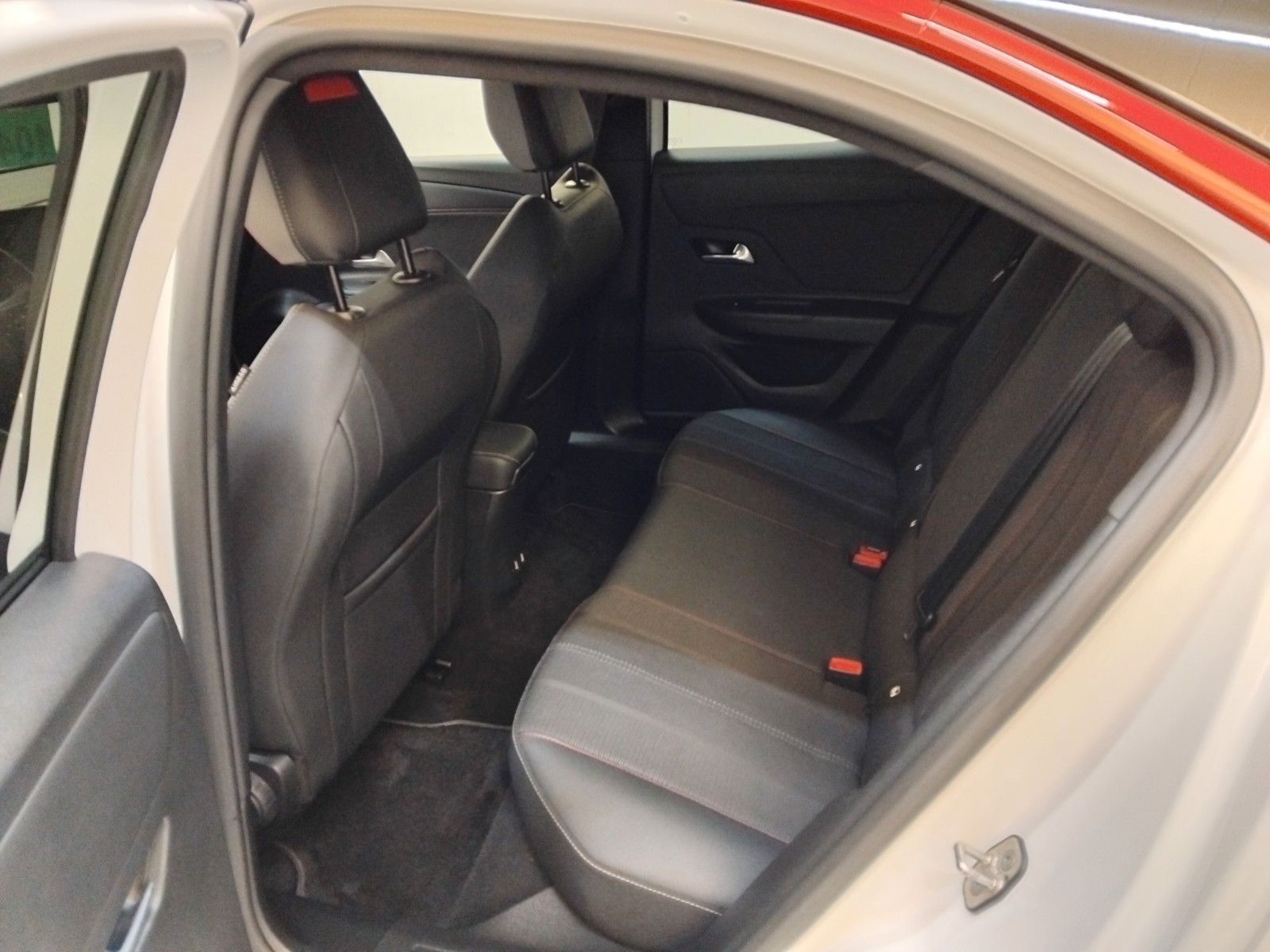 Opel Mokka (06/2026, Benzin)