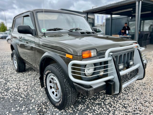 Lada Niva Only 4x4 / 27.000 KM / Tüv neu/Euro 5