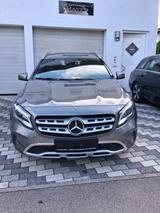 Mercedes-Benz GLA 180  URBAN  Progressive-Paket - Mercedes-Benz GLa