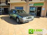 Alfa Romeo ALFA ROMEO 75 1.6 - graue Alfa Romeo 75