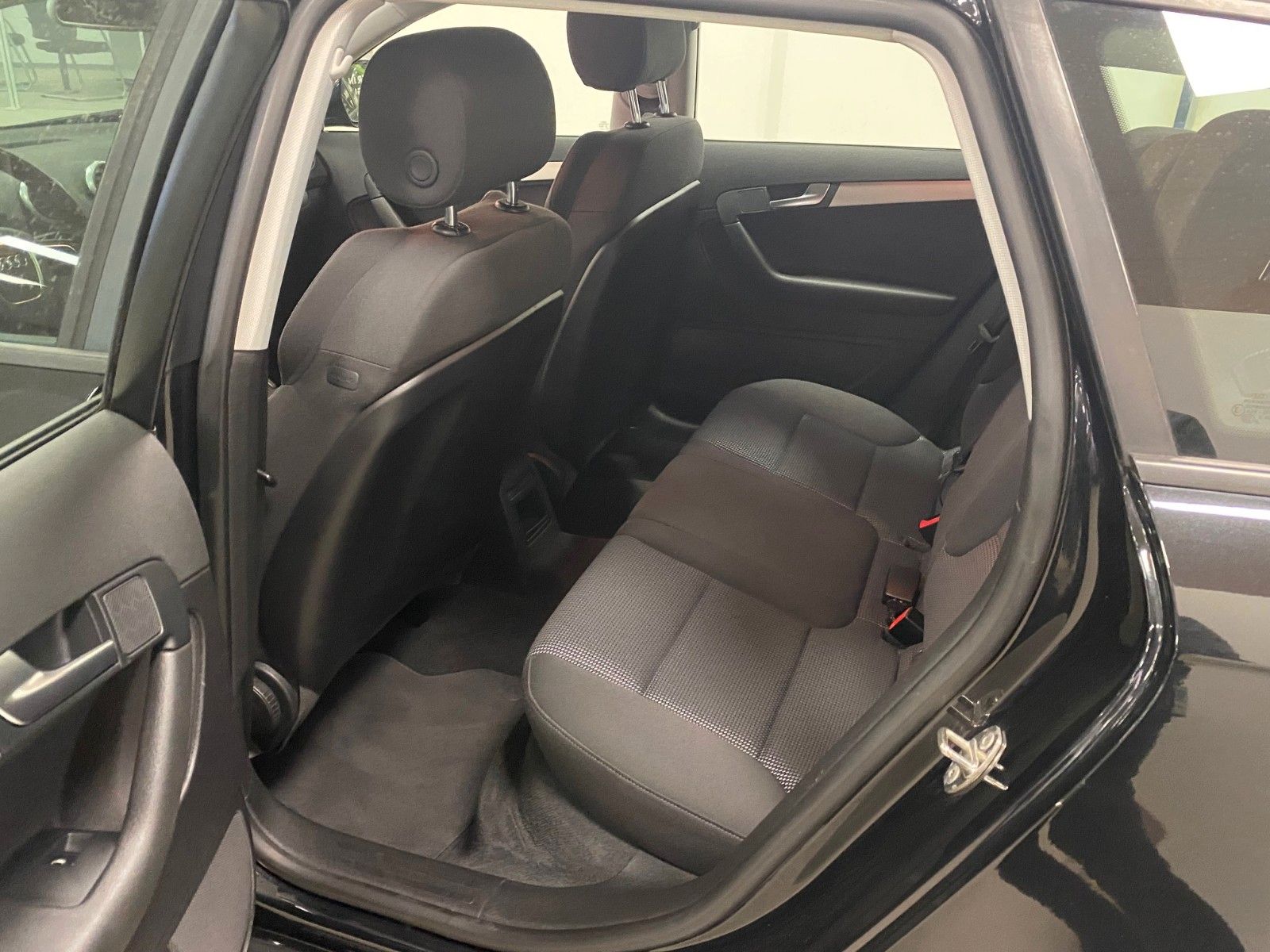 Fahrzeugabbildung Audi A3 2.0 TDI Ambition Sportback+GARANTIE+17"ALU+BC