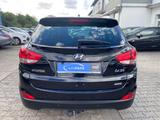 Hyundai ix35 Premium AWD*4x4*AUTOMATIK*KeyGO*AHK*LEDER* - Hyundai: Key