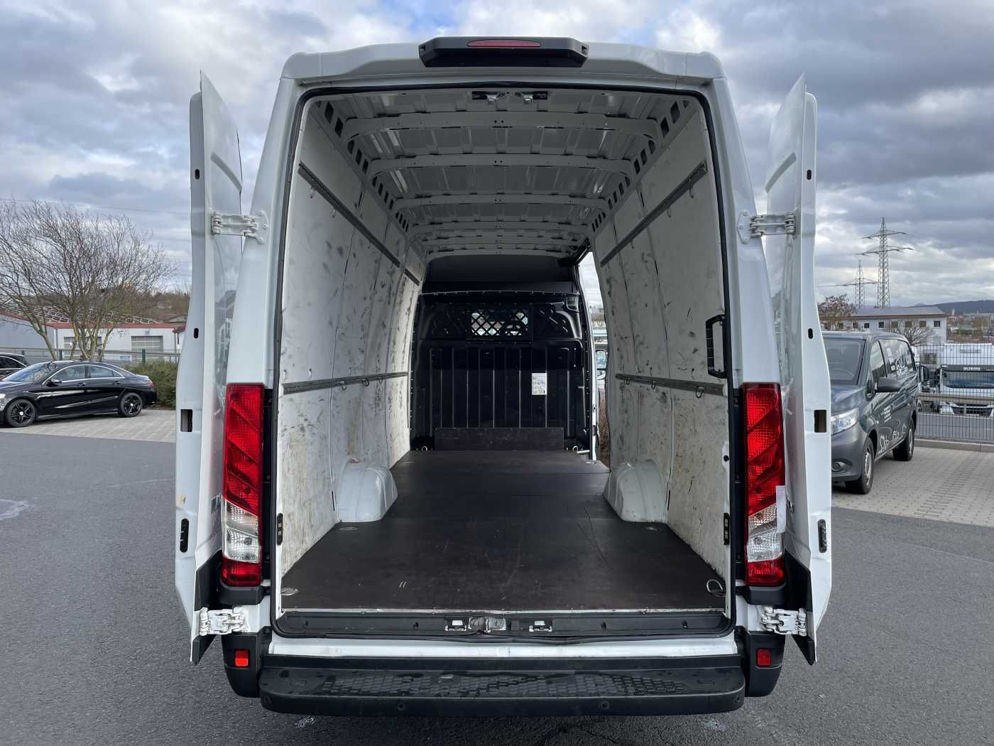 Fahrzeugabbildung Iveco Daily 35S16 *Klima*L4.100mm*