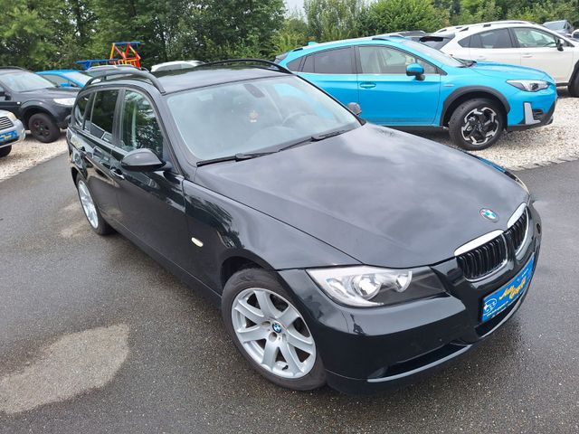 BMW 320 Baureihe 3 Touring 320i, Gasanlage