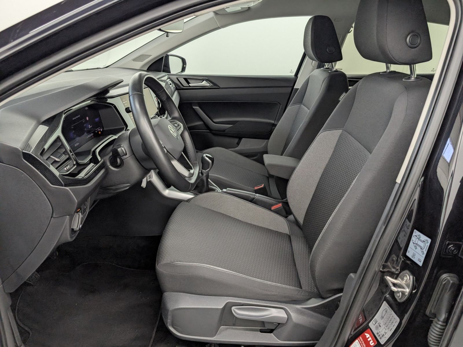 VW Polo 1.0 Life Klimaanlage LED SHZ Allwetter – Bild 8