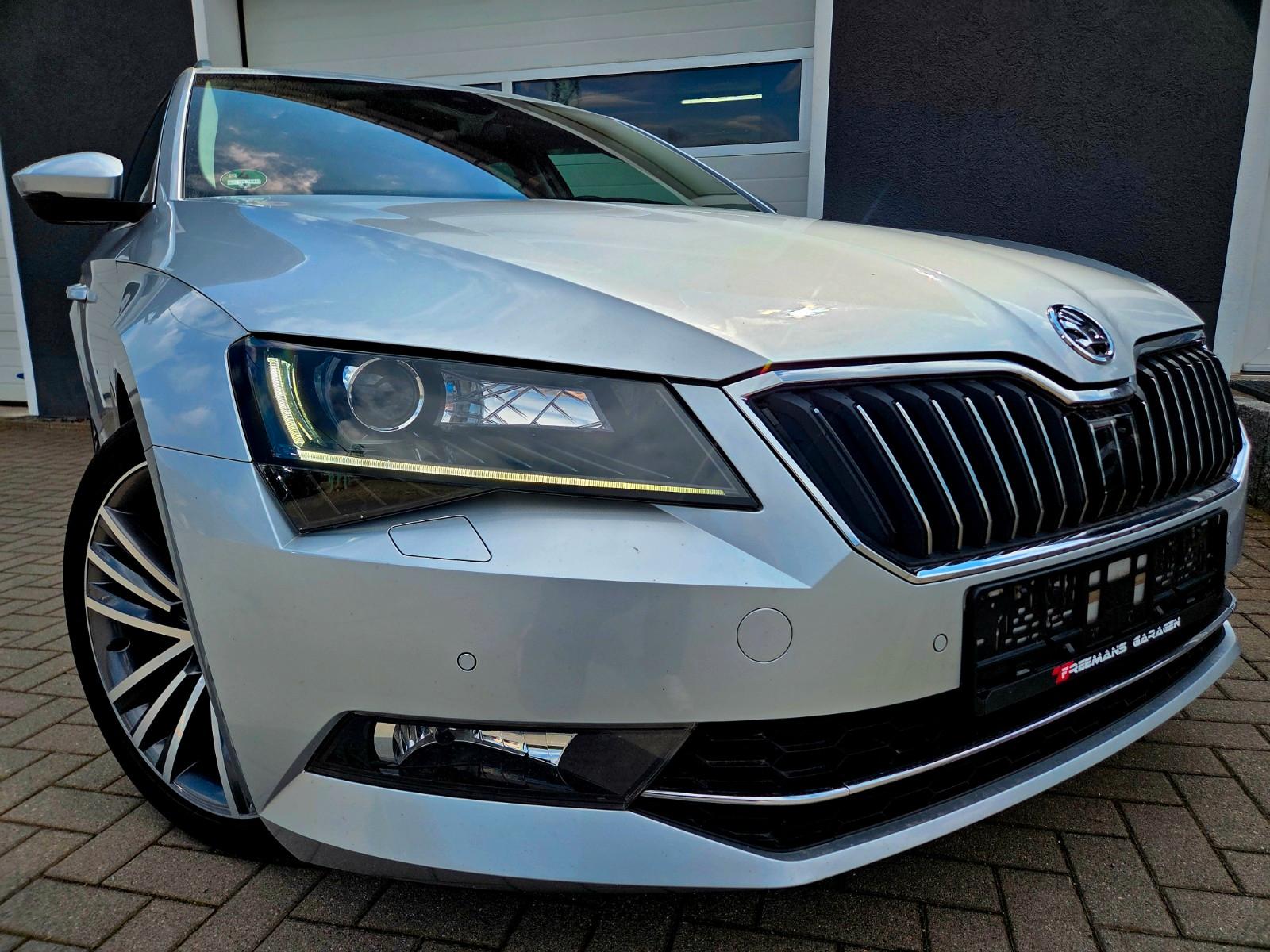 Skoda Superb Combi Style*ACC*BIXEN*PDC*MEMORY*DAB*UVM*