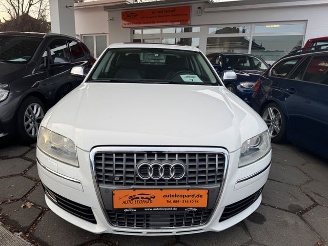 Audi S8 5.2 quattro