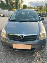 Toyota Corolla Verso 1.6 - - gebrauchte Toyota Corolla Verso aus dem Jahr 2004