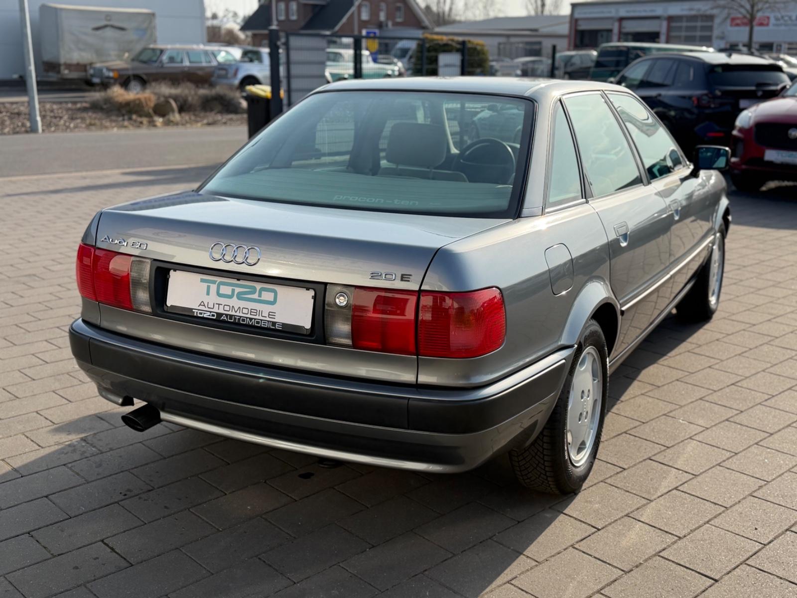 Audi 80 2.0 *S.DACH*SCHECKHEFT*2.HAND*TOP GEPFLEGT*