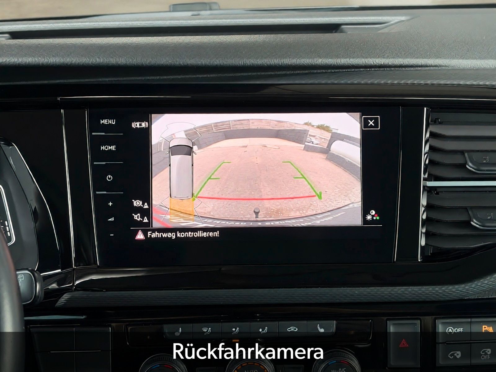 Fahrzeugabbildung Volkswagen T6.1 Multivan Highline Alcan. CAM ACC SHZ 3-Z KL