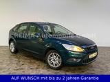 Ford Focus Limo 2,0i Ghia Automatik, Navi, Klima - Ford Focus aus 2008: Ghia