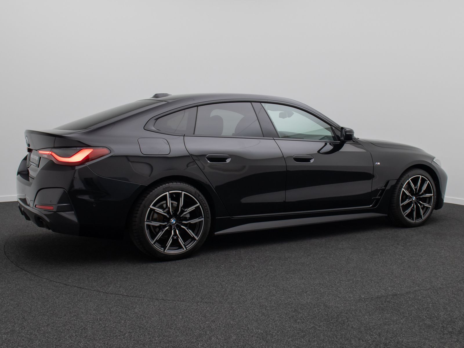 Fahrzeugabbildung BMW 420 Gran Coup&eacute; M Sport DAB Kamera Leder 19Zoll