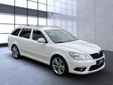 Skoda Octavia Combi RS+XENON+NAVI+LEDER+PDC+DSG+1.HAND - Skoda Octavia aus 2012: RS