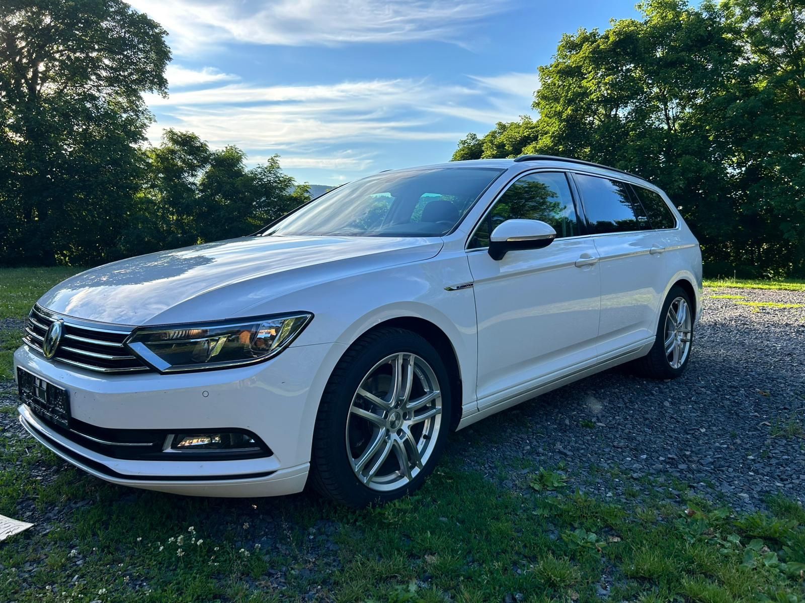 VW Passat Variant 2.0 TDI neu TÜV, mit Winterreifen
