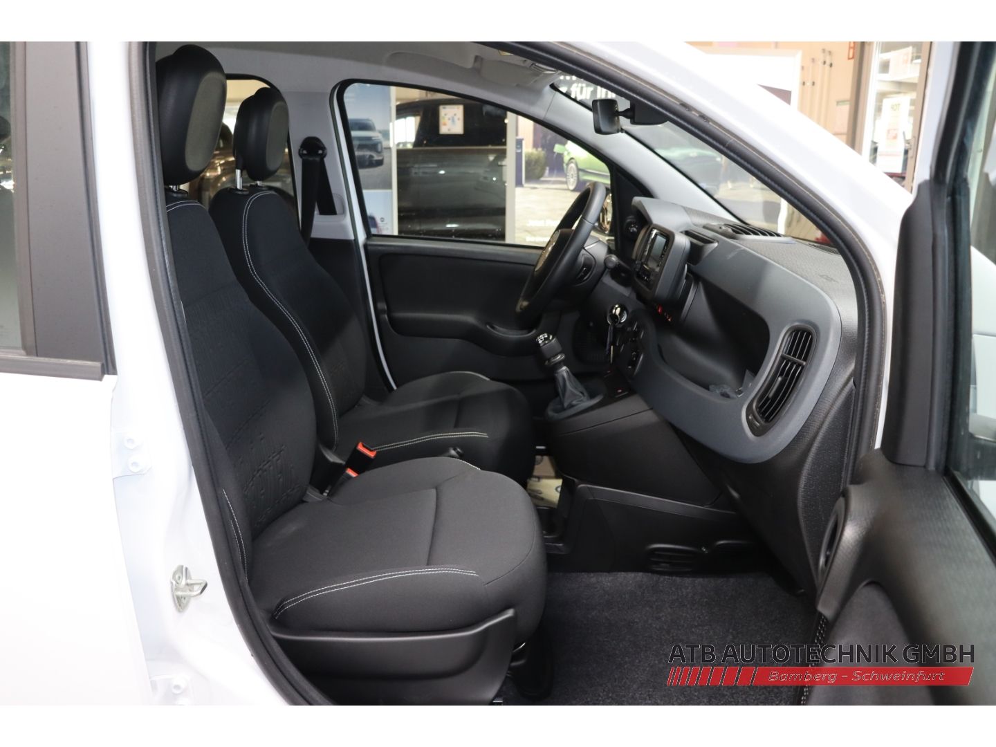 Fahrzeugabbildung Fiat Pandina ICON Hybrid 1.0 GSE DAB Spurhalteass.