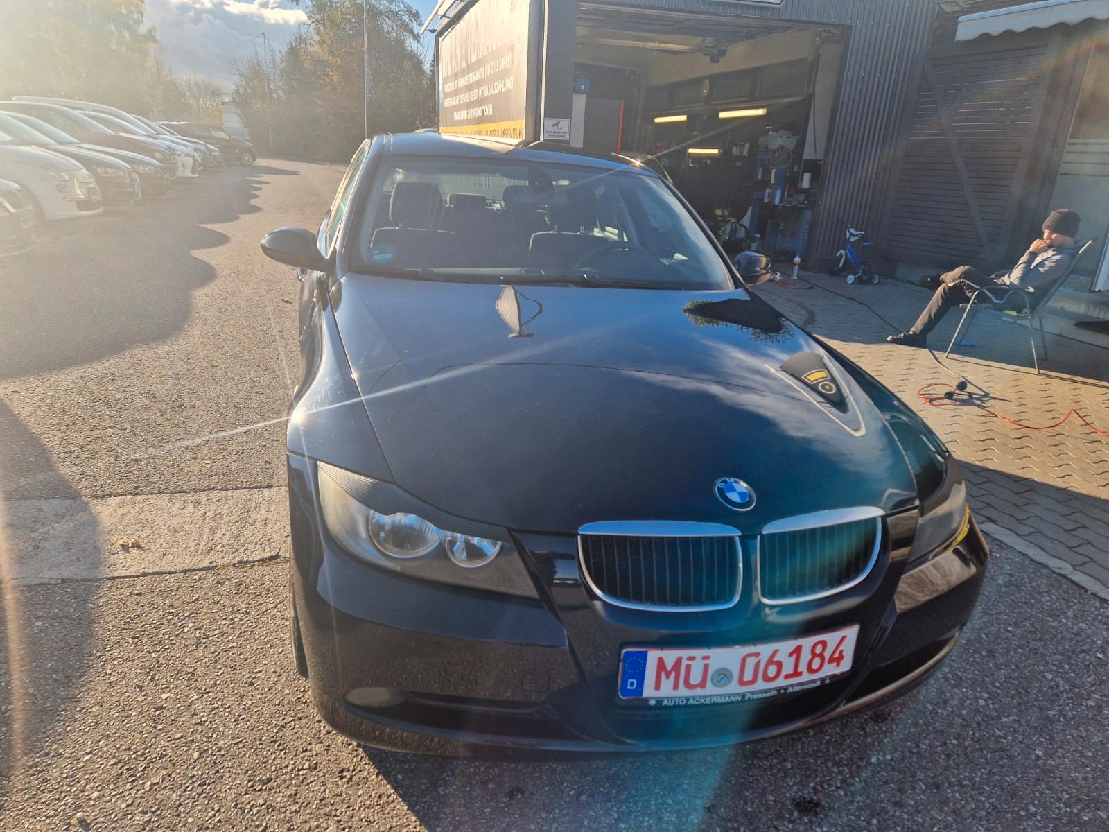 BMW 320 Baureihe 3 Lim. 320i