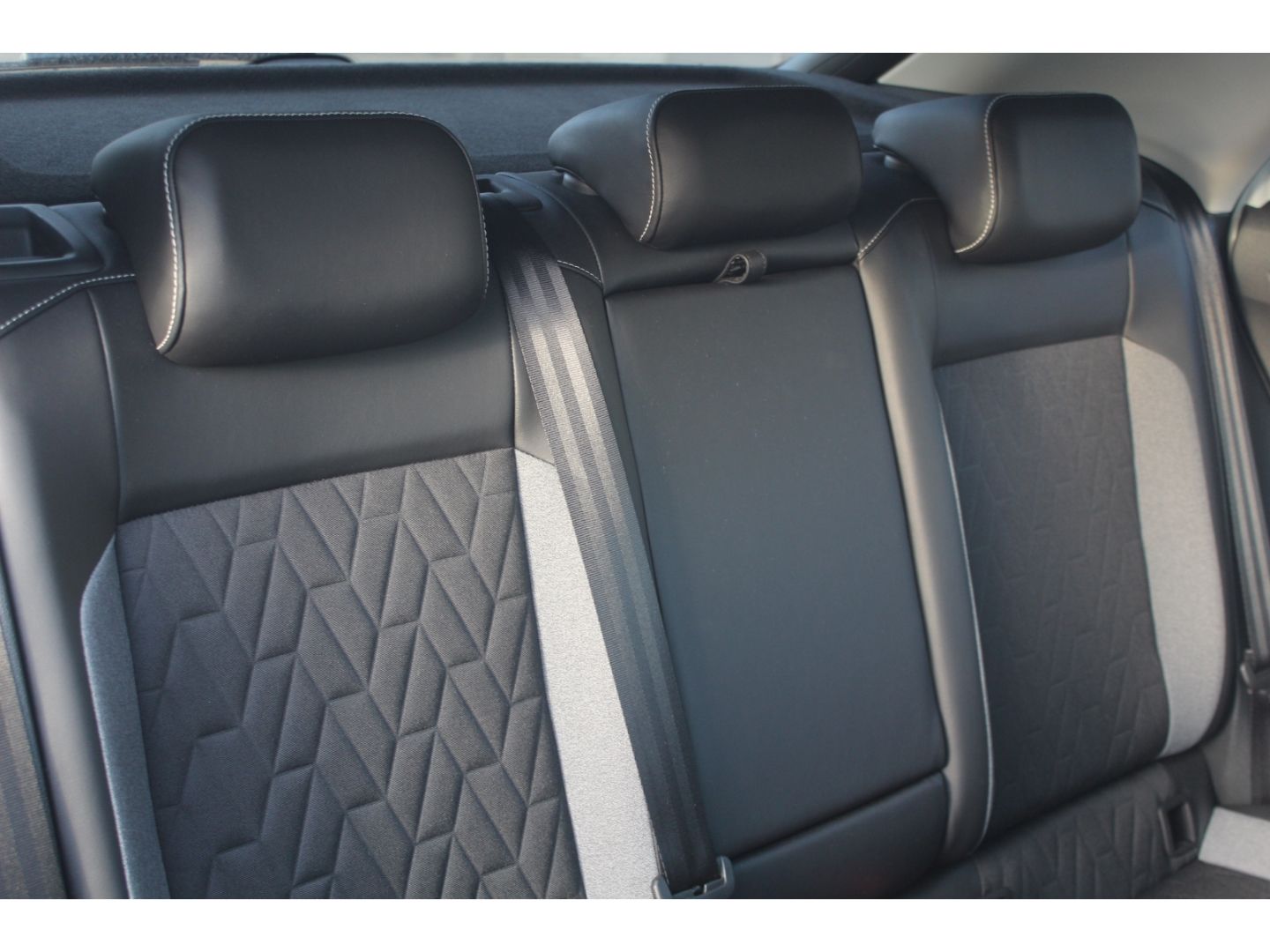 Volkswagen T-Roc - Bild 29