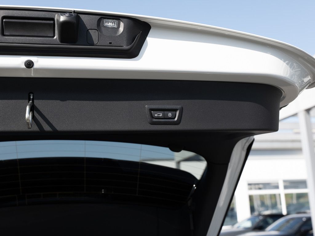 BMW iX3 - Bild 13