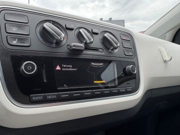Bild 11 Seat Mii Chic 5-Türer Klima Radio BT Sitzheizung