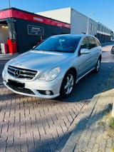 Mercedes-Benz Mercedes R class 320 CDI. 2010 - Mercedes-Benz S 320 in Hannover