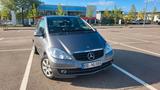 Mercedes-Benz A-Klasse Bj 2009, gepflegt, TÜV bis November - Mercedes-Benz 200 in Stuttgart