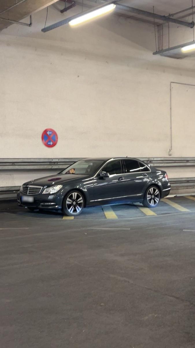 Mercedes-Benz C 200