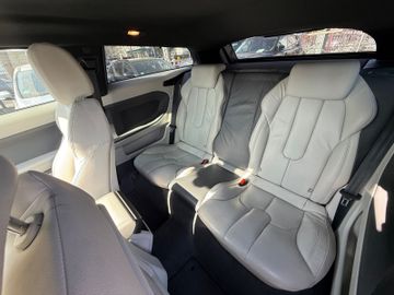 Land-Rover Range Rover Evoque - 9
