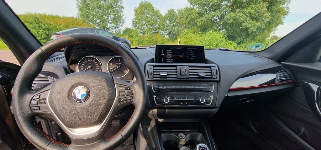 BMW 120