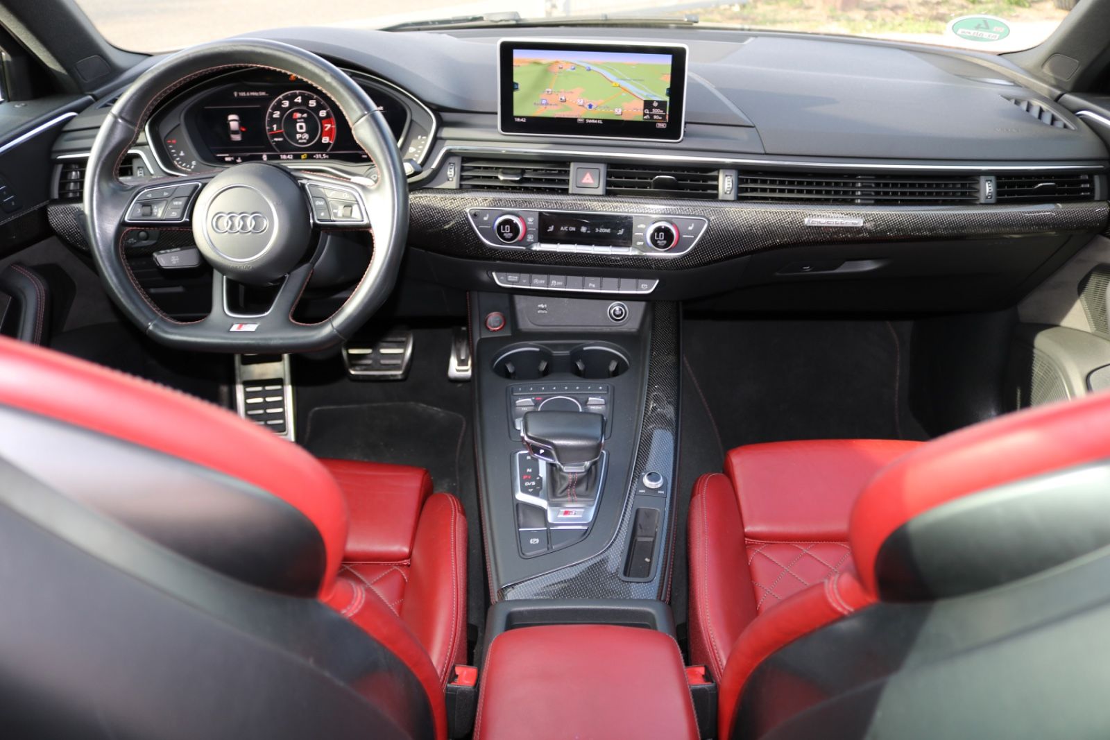 Audi S4 Lim. 3.0 TFSI quattro/MEMORY/MASSAGE/CARBON foto 16