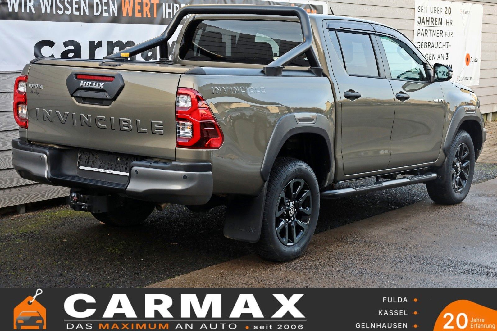 Fahrzeugabbildung Toyota Hilux 2.8 D-4D 4x4Invincible,Leder,ACC,Rollo,AHK