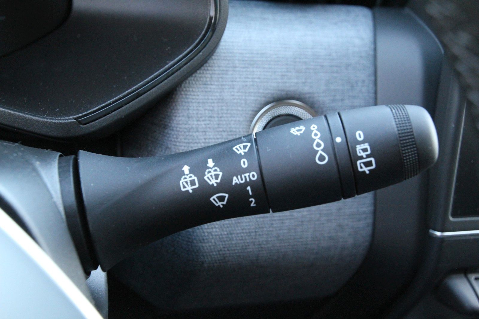 Fahrzeugabbildung Mitsubishi Colt Plus