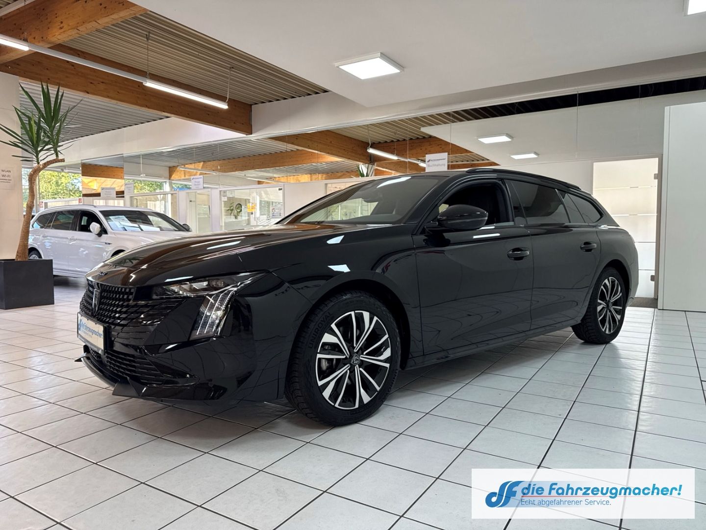 Fahrzeugabbildung Peugeot 508 SW Allure Pack 1.5 BlueHDi 130 EU6d Navi ACC