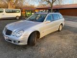 Mercedes-Benz E 280 CDI 4MATIC T CLASSIC Classic - Mercedes-Benz E 280 mit Diesel-Antrieb: Kombi