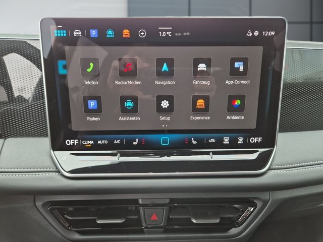 Tiguan 1.5 eTSI Goal *DSG*MATRIX*AHK*REAR VIEW*D