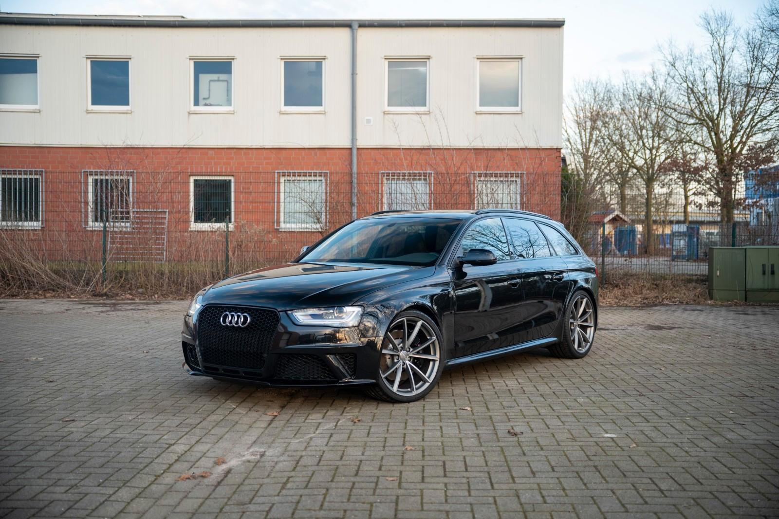 Audi RS4 Avant 4.2 FSI quattro B&O / deutsch / TOP!!