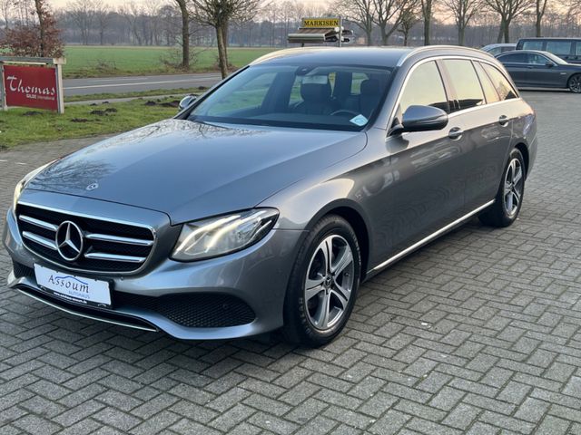 Mercedes-Benz E 220 d Avantgarde/Kamera/LED/Ambiente/Totwinkel