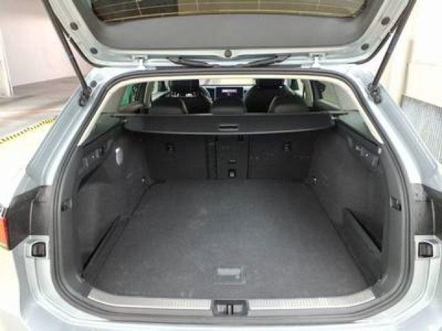 Volkswagen Passat 2.0 TDI Business*AHK*ACC*DSG*Navi*360°