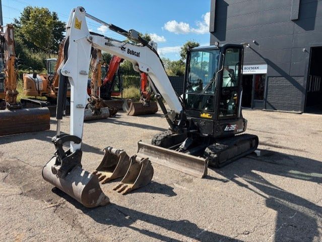 Bobcat E35z  3x Löffel
