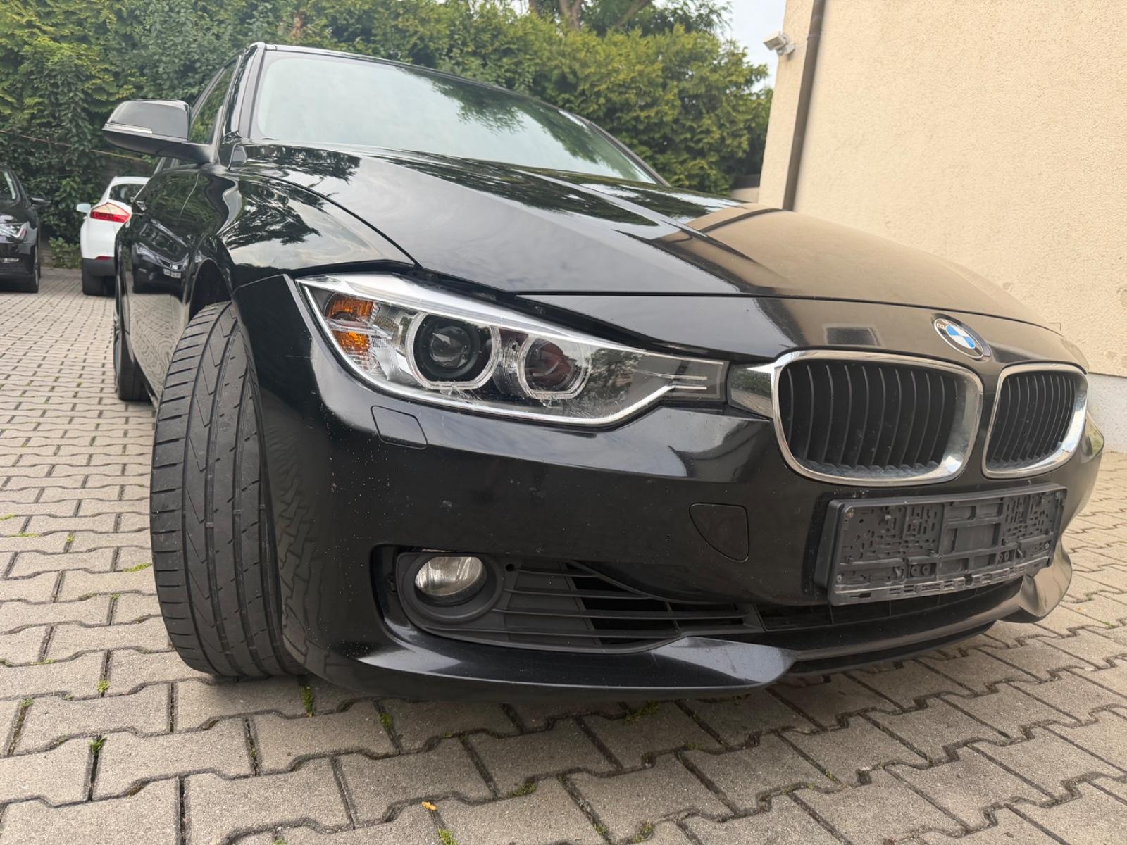 BMW 320  Limousine 320 i xDrive-Euro-6