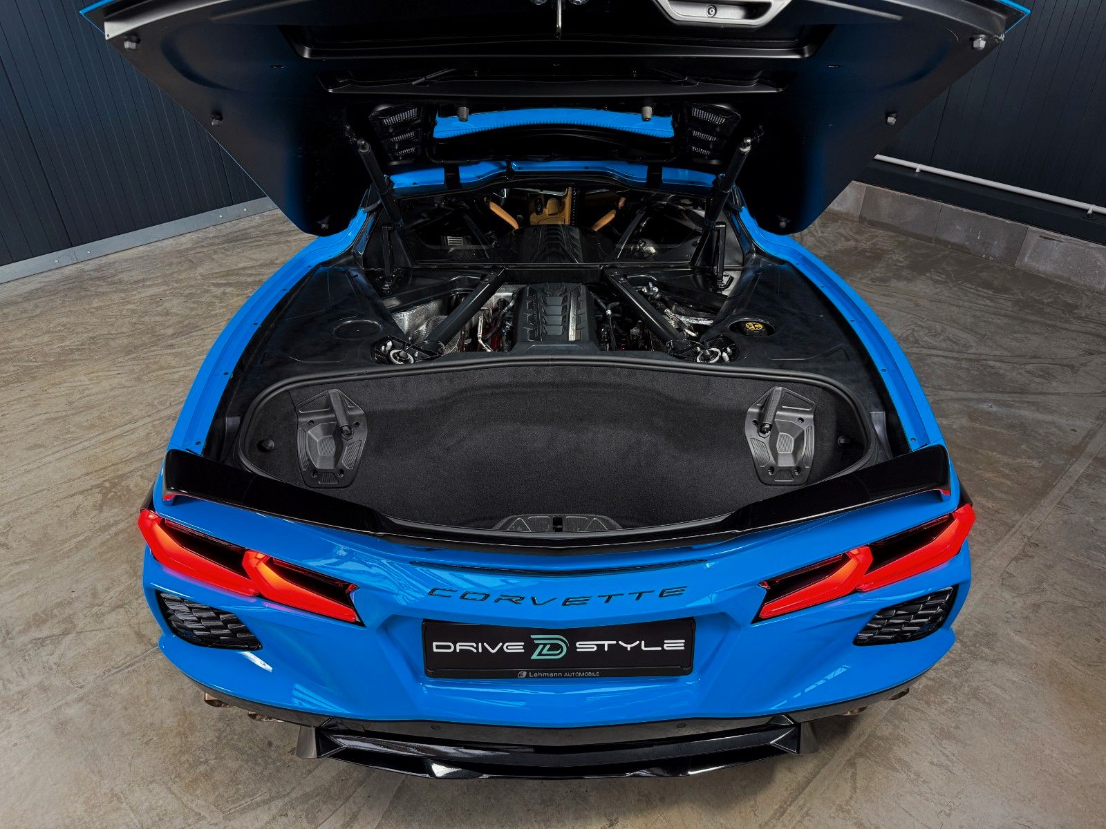 Fahrzeugabbildung Corvette C8 Stingray 3LT Z51 Performance + 1. Hand + Bose