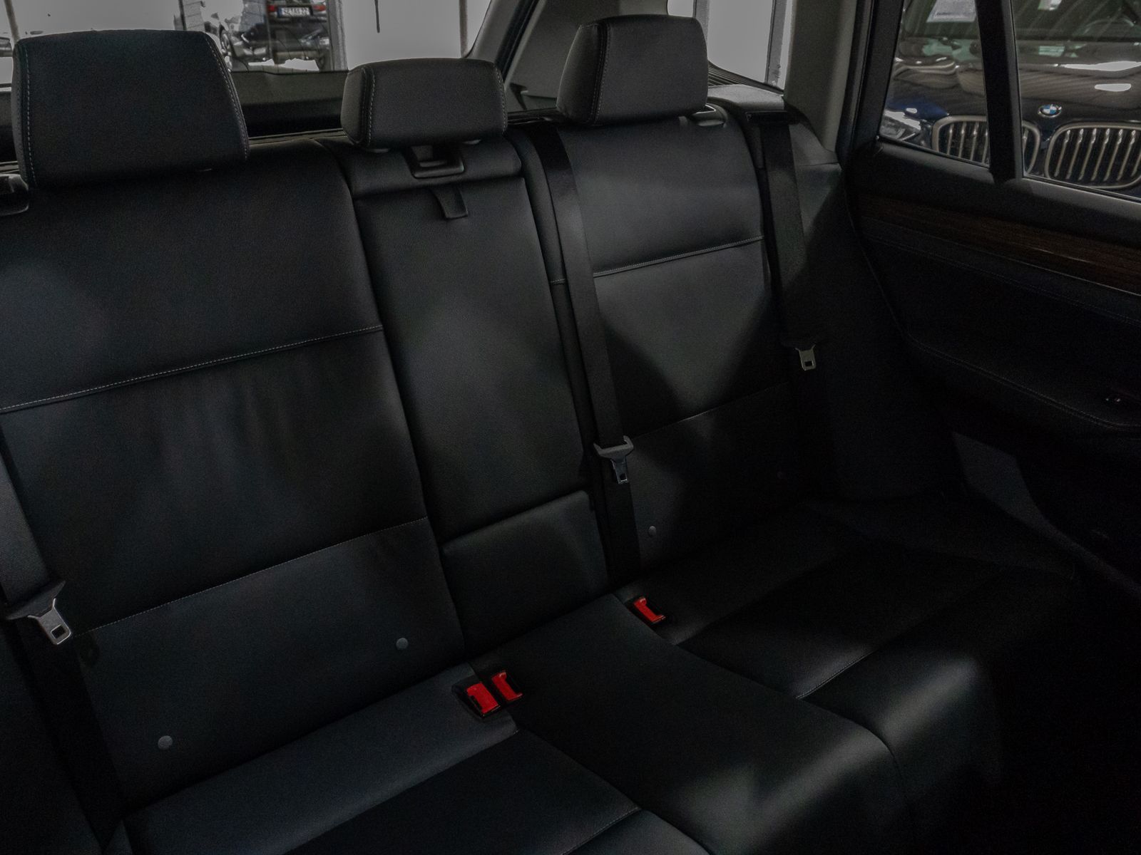 Fahrzeugabbildung BMW X3 xD30d Panorama HUD HiFi Xenon PDC Sport Leder