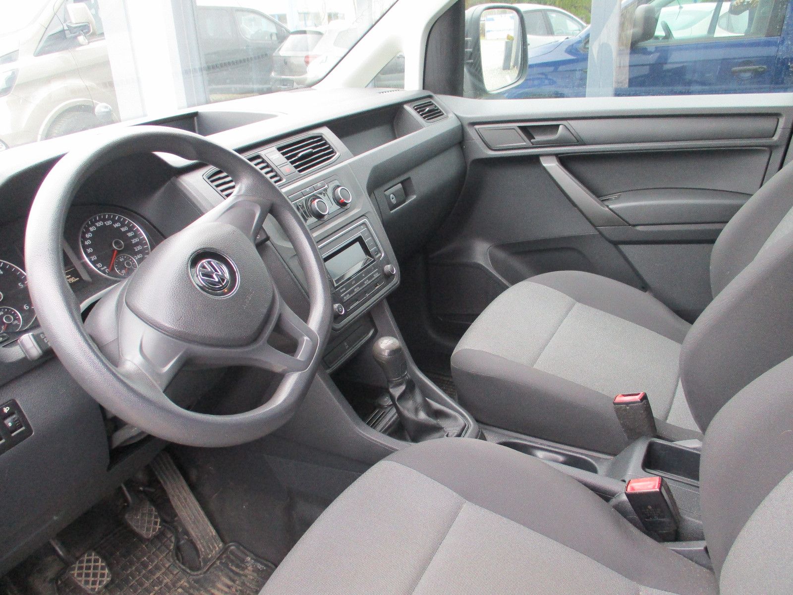Fahrzeugabbildung Volkswagen Caddy Nfz 2.0 TDI  Motor neu !!!