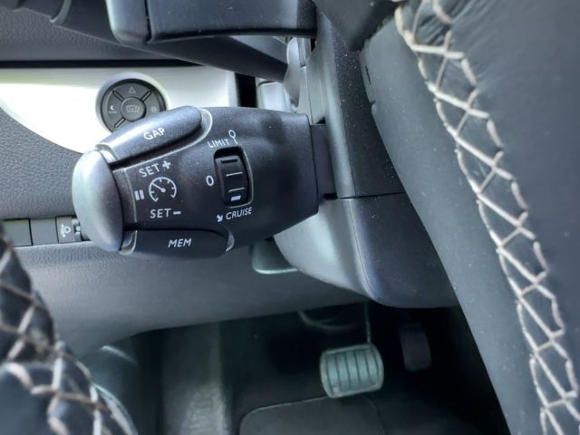 Foto Nummer 16: PEUGEOT Traveller