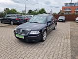 Volkswagen Passat 2.8 V6 4motion Highline*1te Hand*TÜV Neu* - gebrauchte VW Passat aus dem Jahr 2001