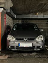 Volkswagen Golf V 1.9 TDI DPF Tour  - Volkswagen Golf aus 2007: TDI