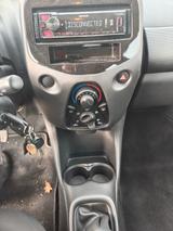 Toyota Aygo AYGO x - Toyota mit Benzin-Antrieb